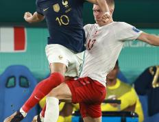 乐鱼-法国队战胜尼日利亚队，成功晋级