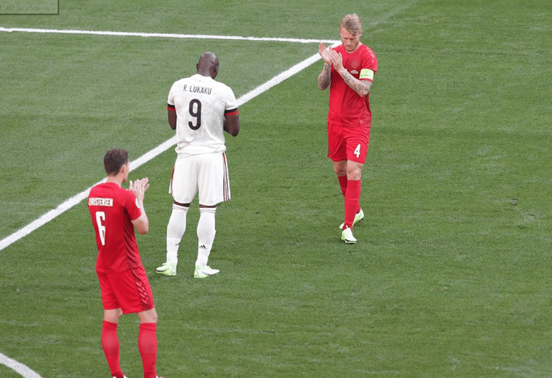 乐鱼体育app-关于马赛凯旋而归，梦幻逆转晋级的信息