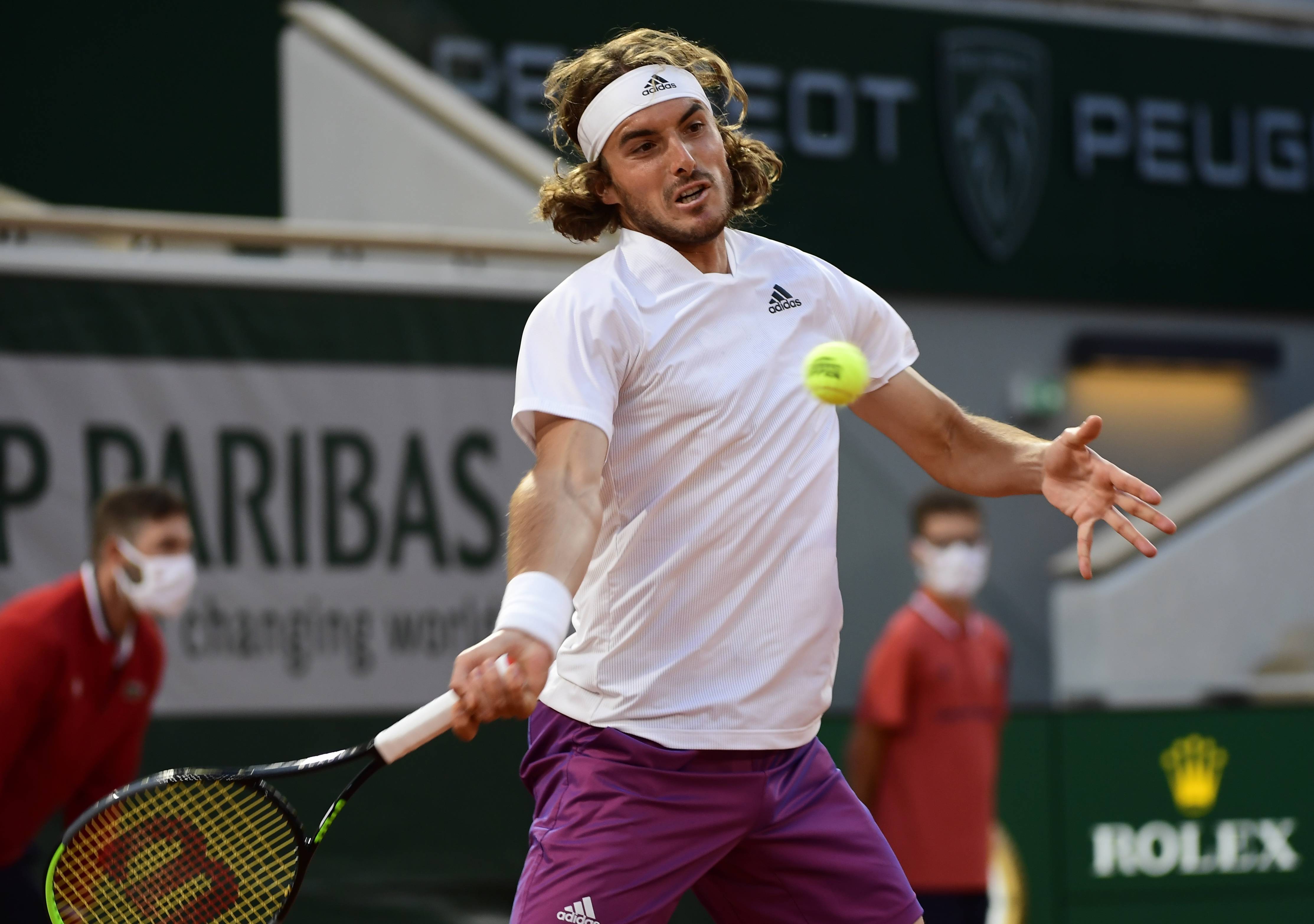 乐鱼体育网站入口-关于澳大利亚网球队完胜德国网球队，西西帕斯完成帽子戏法的信息